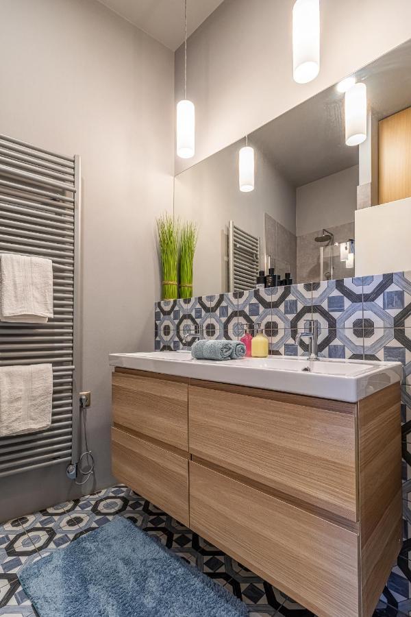 Stylish Luxury Flat In Old Town Appartement Bratislava Buitenkant foto